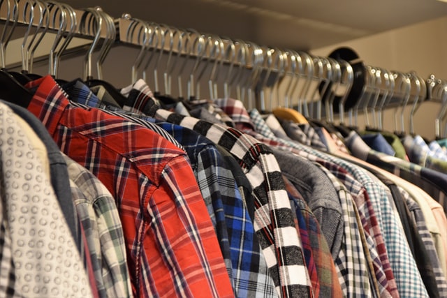 leave your clothes on the hangers_42 moving tips_moving locally or internationally_my life in germany_hkwomanabroad