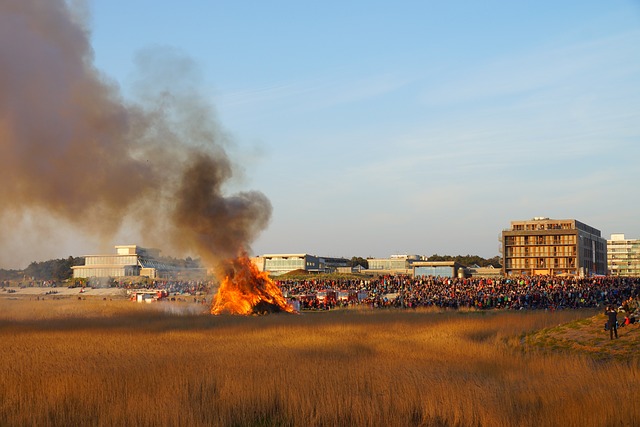 Easter fire_Osterfeuer_Easter in Germany tradition_my life in germany_hkwomanabroad